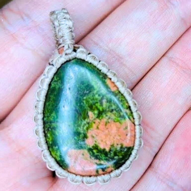 How to Make a Wrapped Gemstone Necklace