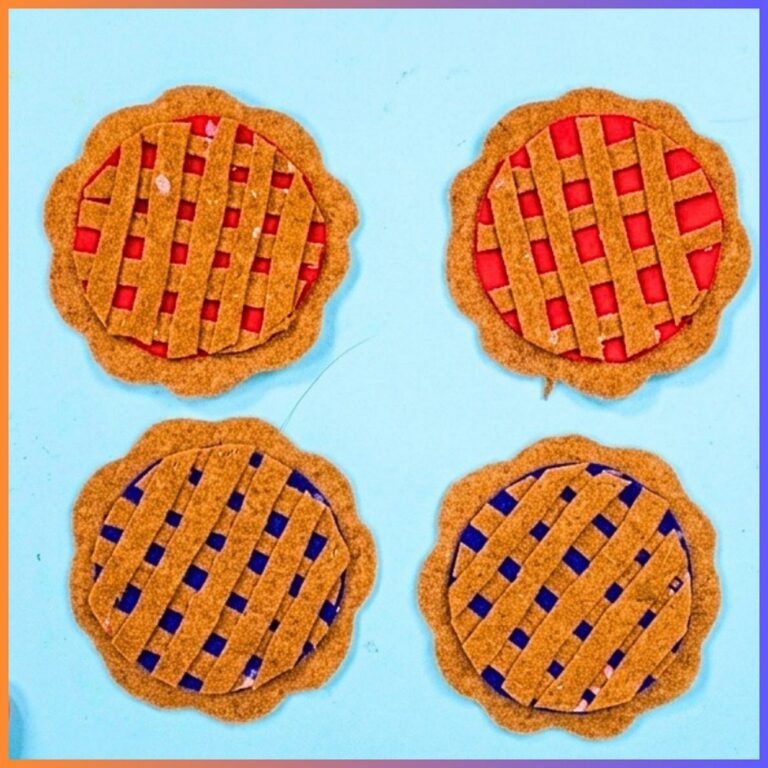 Easy DIY Thanksgiving Pie Coaster Felt Craft